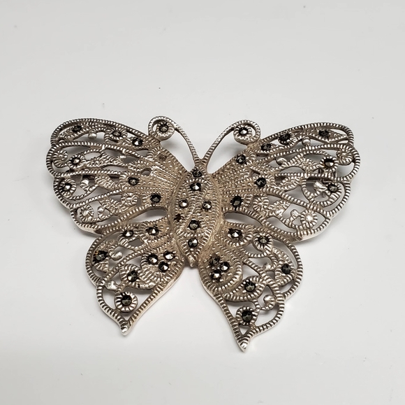 Sterling Silver Butterfly Brooch Pin Vintage Marcasite Art Deco Style Filigree - Picture 1 of 3